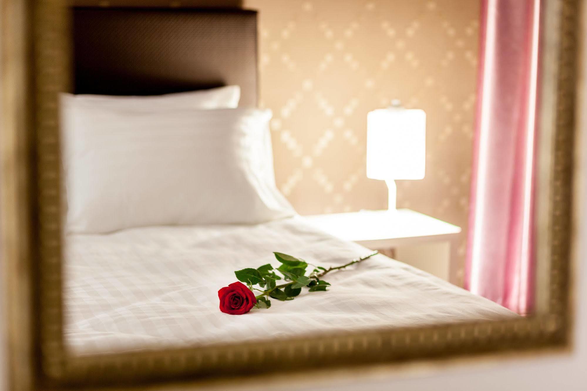 Hotel Tomis Mamaia Extérieur photo